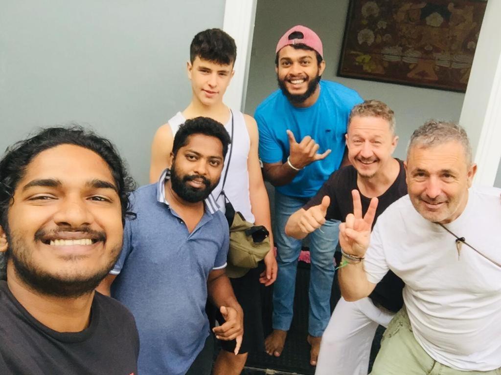 The Lake Round Guest House Kandy Eksteriør bilde